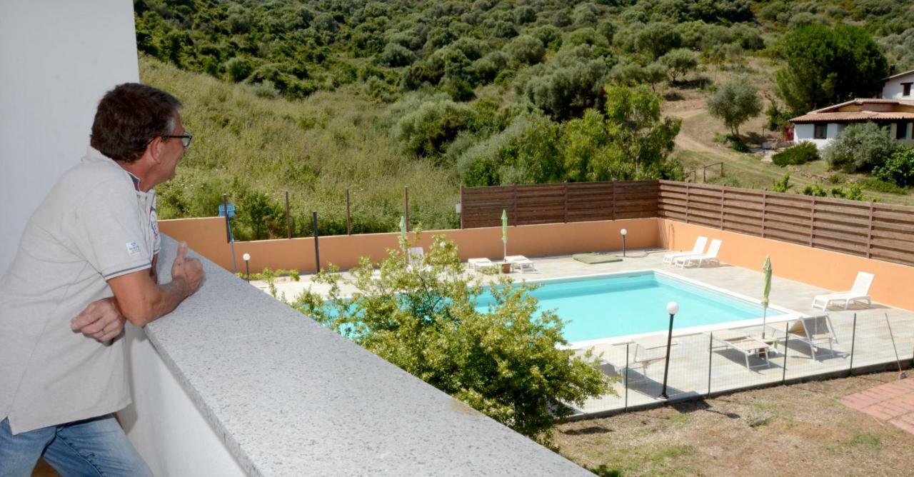 B&B Il Mirto Di Paola Torpè Eksteriør bilde