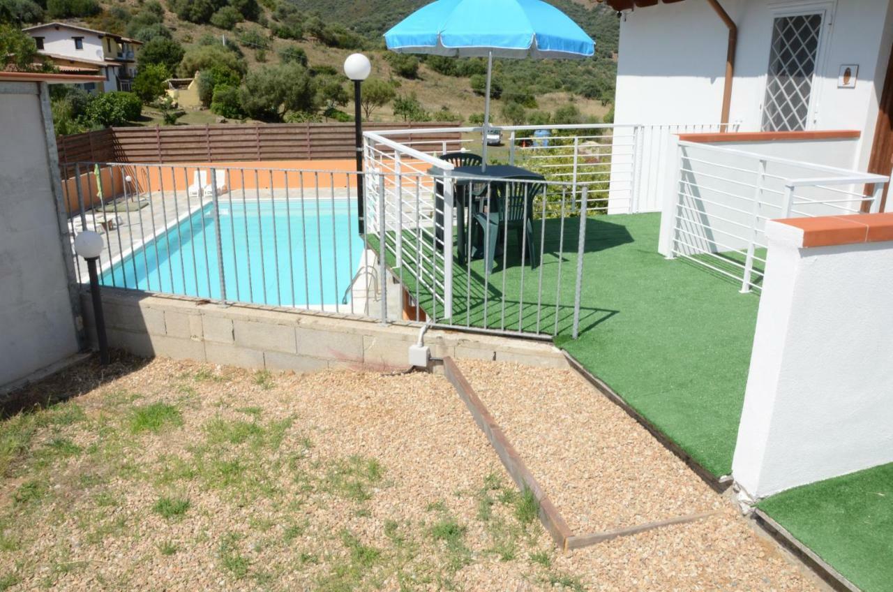 B&B Il Mirto Di Paola Torpè Eksteriør bilde
